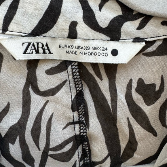 ZARA Zebra Button Down Shirt - Picture 5 of 7